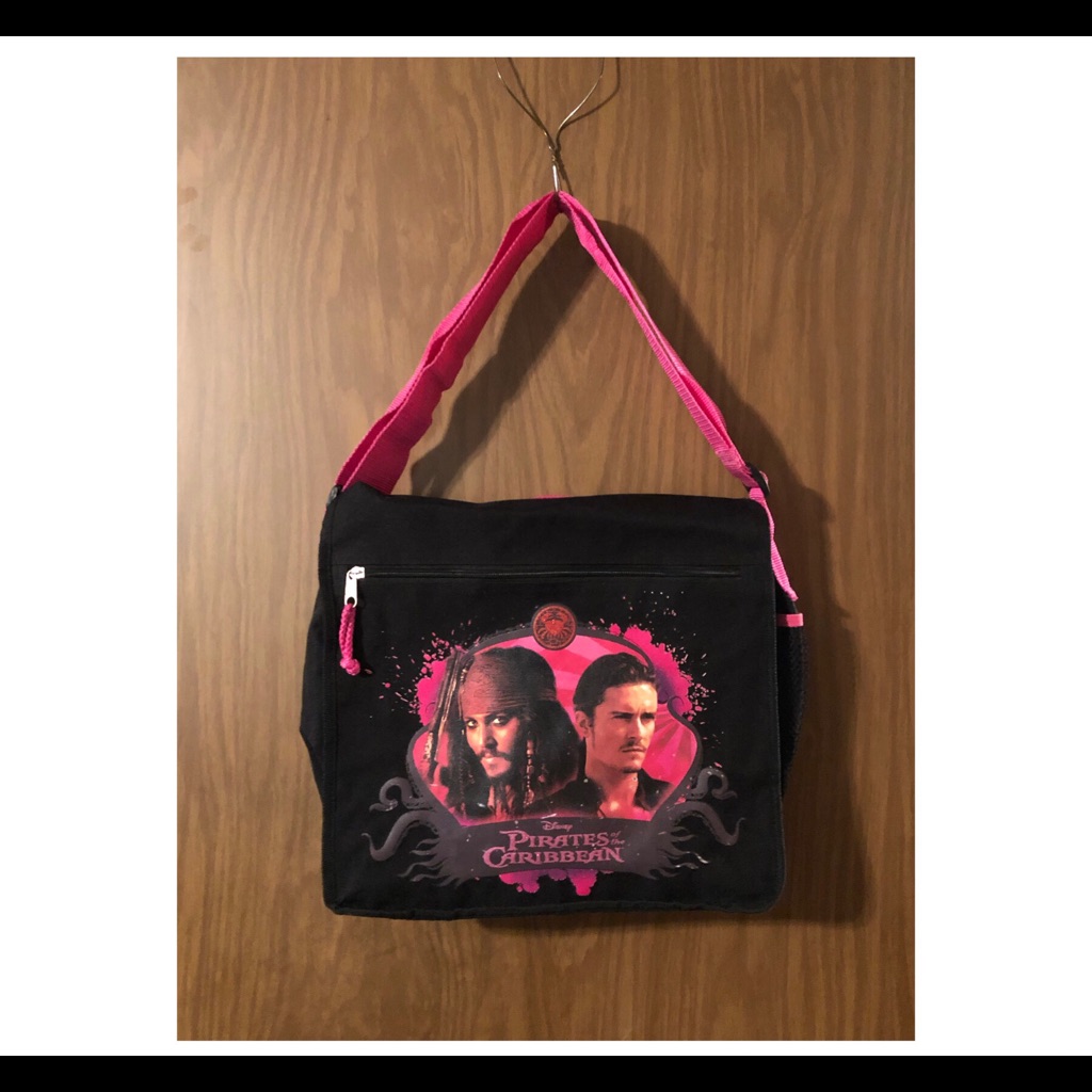 Pirates Of The Caribbean Messenger Bag